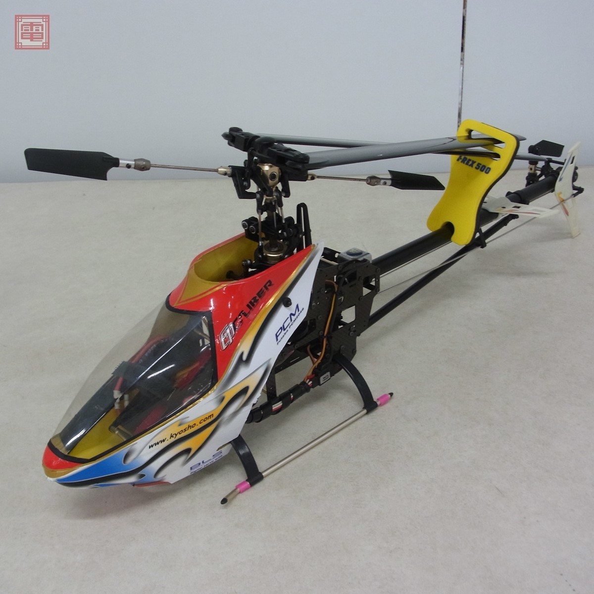 Yahoo!オークション - 京商 EPキャリバー450V 全長約68cm Yahoo!オークション - 京商 EPキャリバー450V 全長約68cm