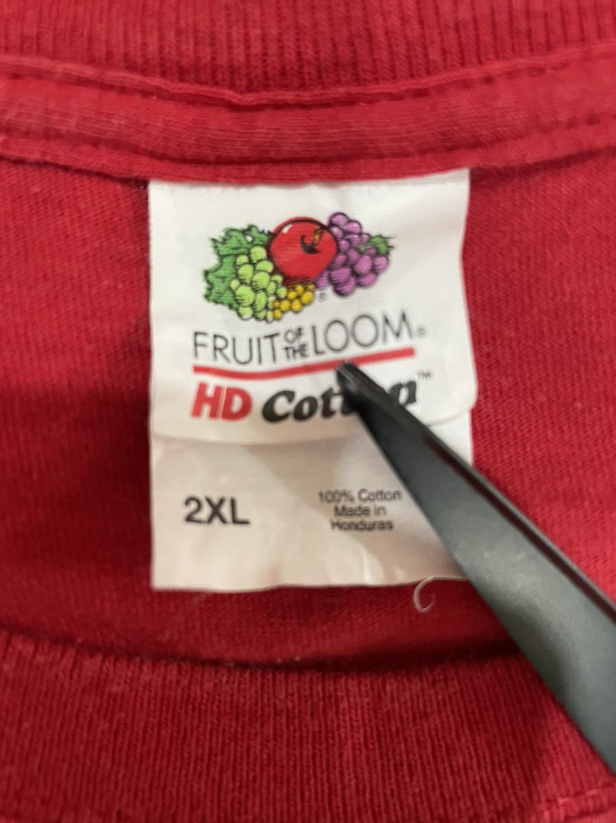 ★USA古着　サンタクロース　ベルト　ヒゲ　Ｔシャツ 赤　RED FRUIT OF THE LOOM 2XL 大きいサイズ