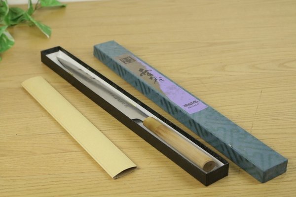 鈴茂器工(SUZUMO)株式会社製自動安全海苔巻きカッター「SVC-ATC」 鈴茂器工(SUZUMO)株式会社製自動安全海苔巻きカッター「SVC-ATC」