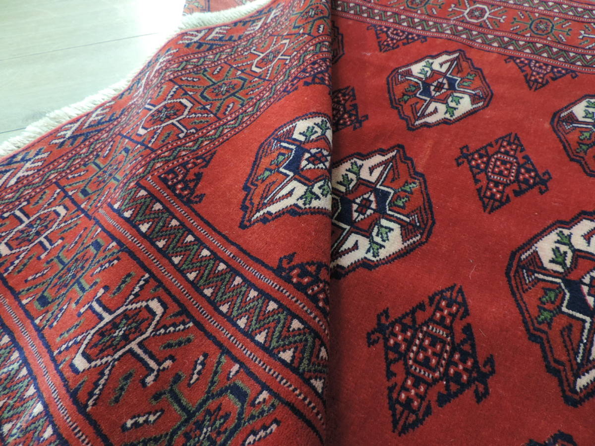 ペルシャ絨毯 カーペット ラグ 高品質ウール 手織り 高級 ペルシャ絨毯の本場 イラン トルクメン産 玄関マット 133×111cm 本物保証 直輸入_画像5
