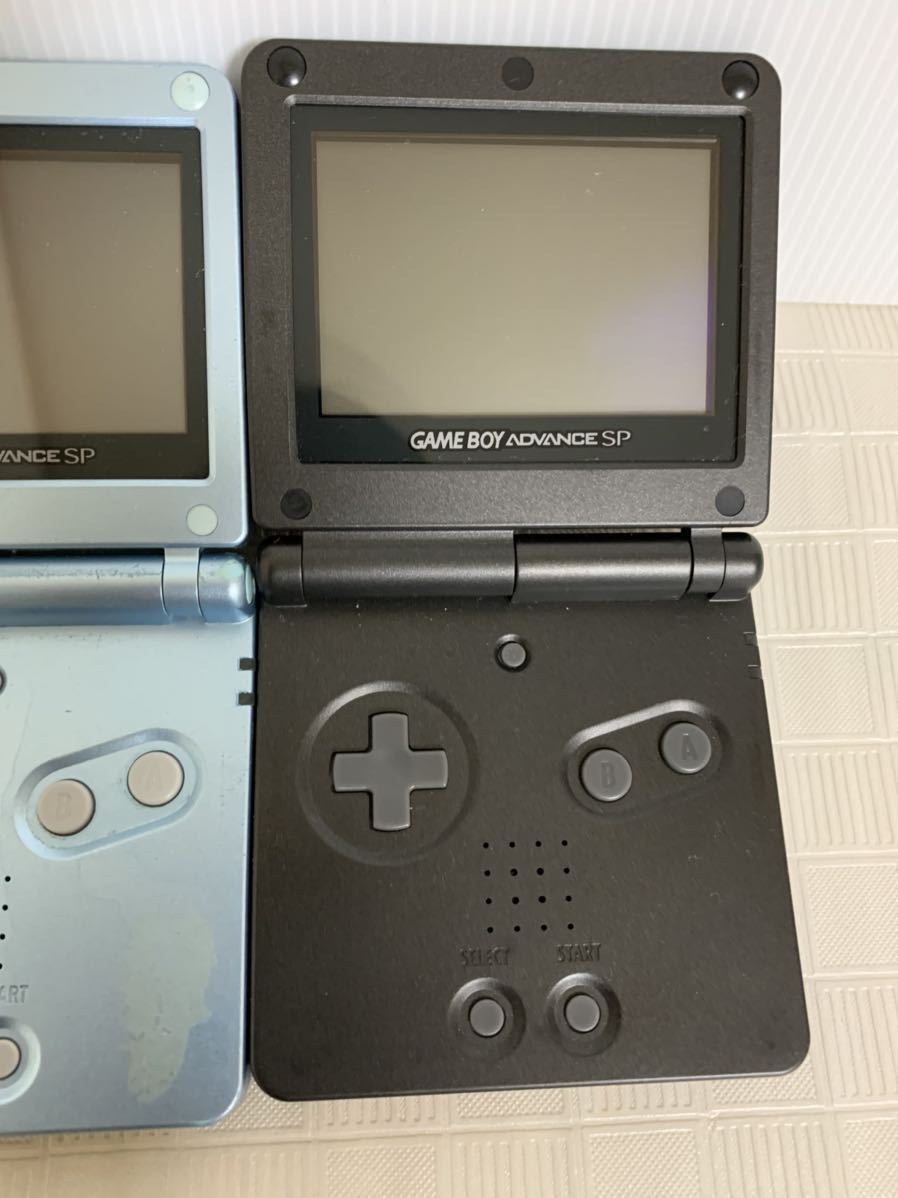 ジャンクGBAゲームボーイアドバンスSP本体のみ3台まとめセット/GAME BOY ADVANCE SP AGS-001/部品取り用/レトロゲーム機/シール添付等経年_画像4