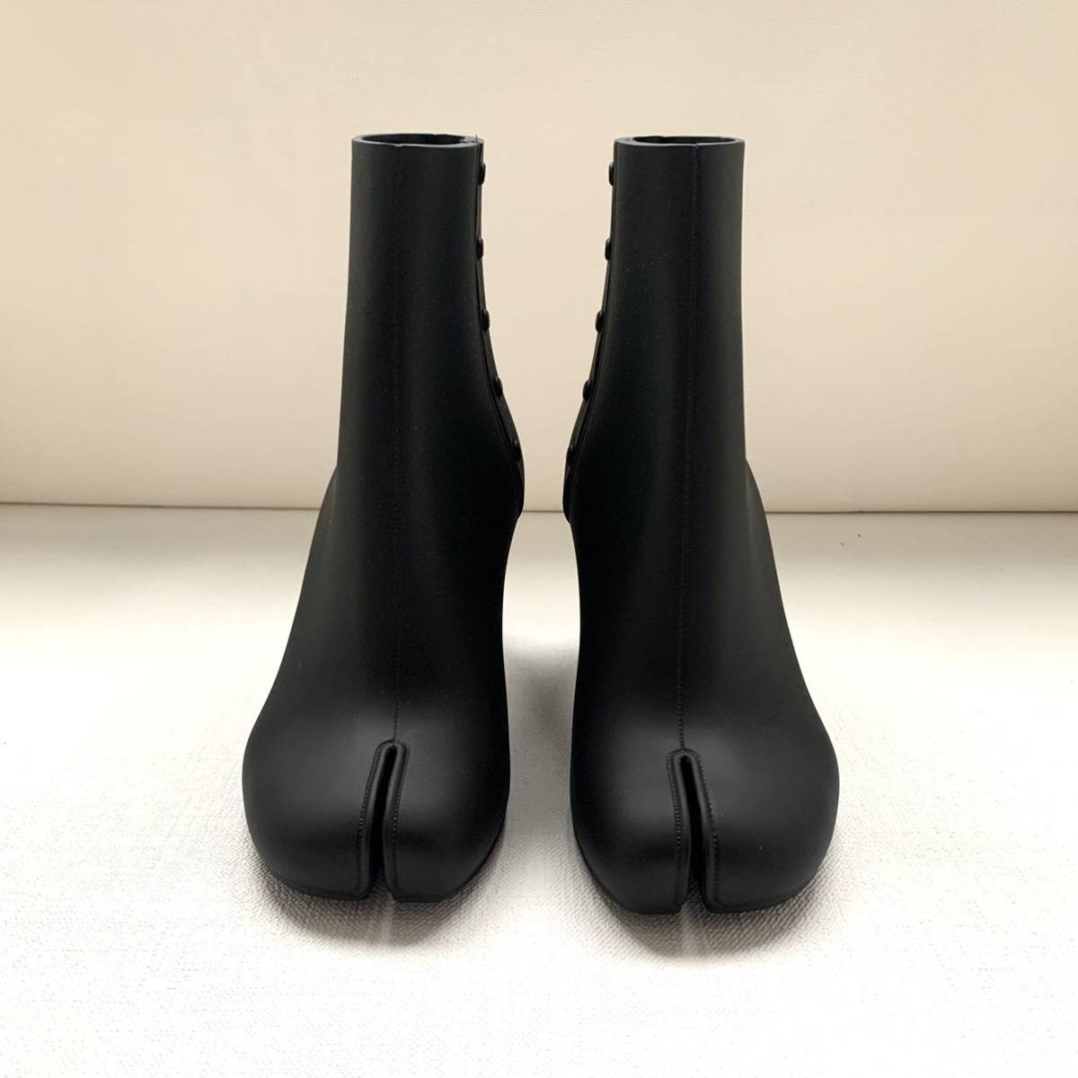  новый товар 2022AW mezzo n Margiela Tabitabi Raver лодыжка ботинки 36.12.32 десять тысяч чёрный черный женский Maison Margiela бесплатная доставка 