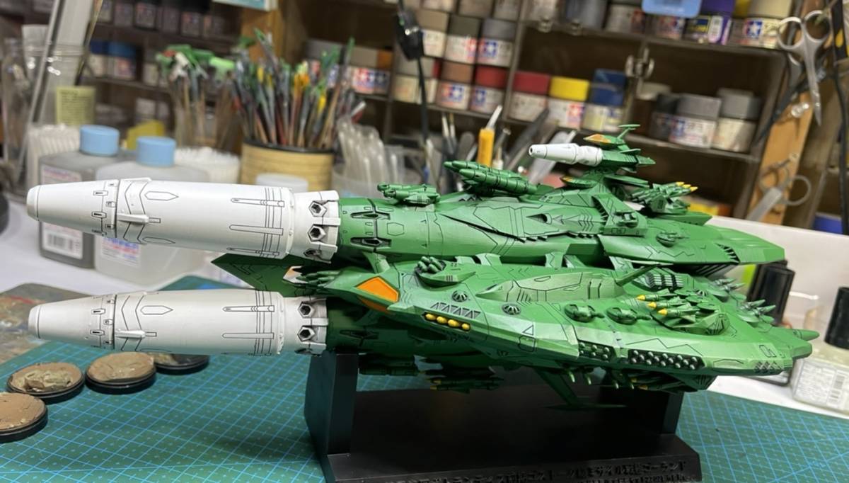 1/1000 ガトランティス 前期ゴストーク級ミサイル戦艦ゴーランド 1/1000 ガトランティス 前期ゴストーク級ミサイル戦艦ゴーランド