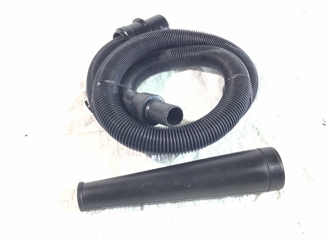 ☆品☆makita マキタ 14.4V 充電式小型集じん機 VC340D バッテリー1個