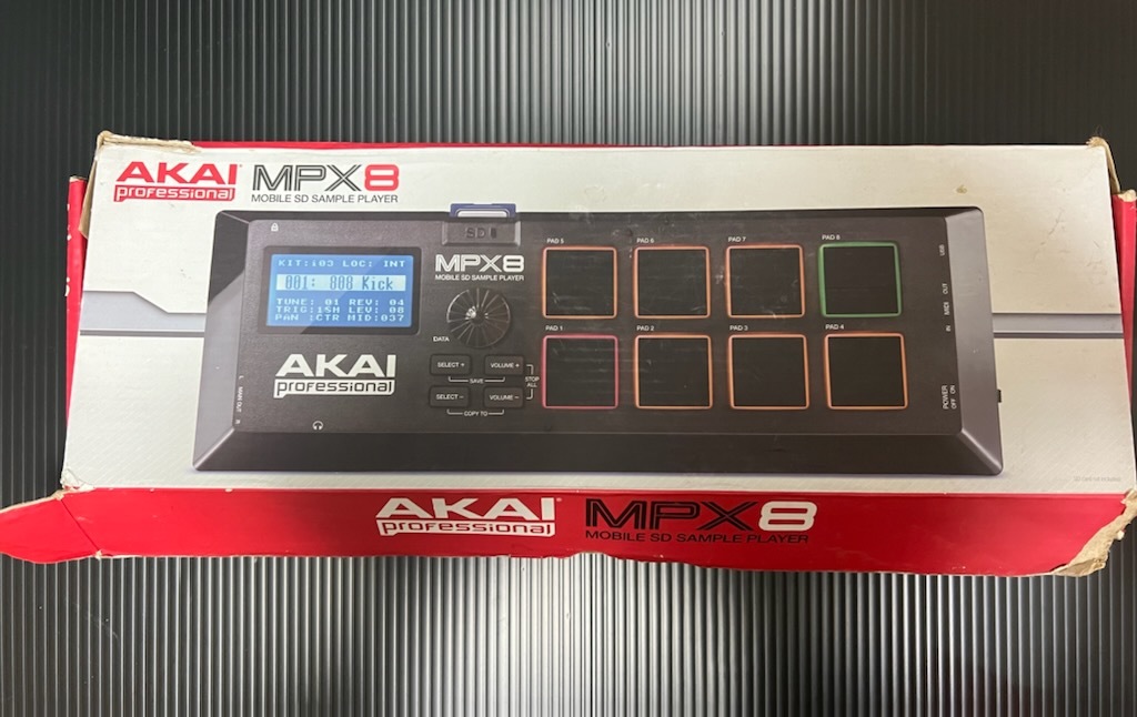 AKAI サンプラー MPX8 AL完売しました。