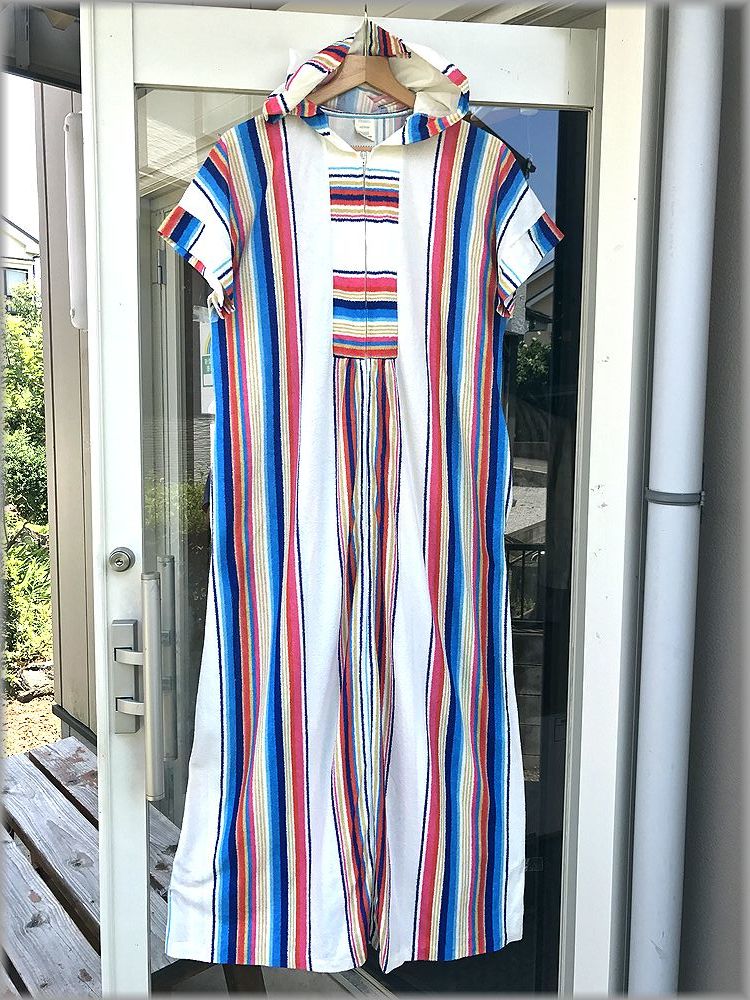 おトク情報がいっぱい! ★モンゴメリーワード 70s USA製 フード付き ワンピース size M アメリカ買付★検 ビンテージ ビーチ 古着 シャツ Mサイズ おトク情報がいっぱい! ★モンゴメリーワード 70s USA製 フード付き ワンピース size M アメリカ買付★検 ビンテージ ビーチ 古着 シャツ Mサイズ