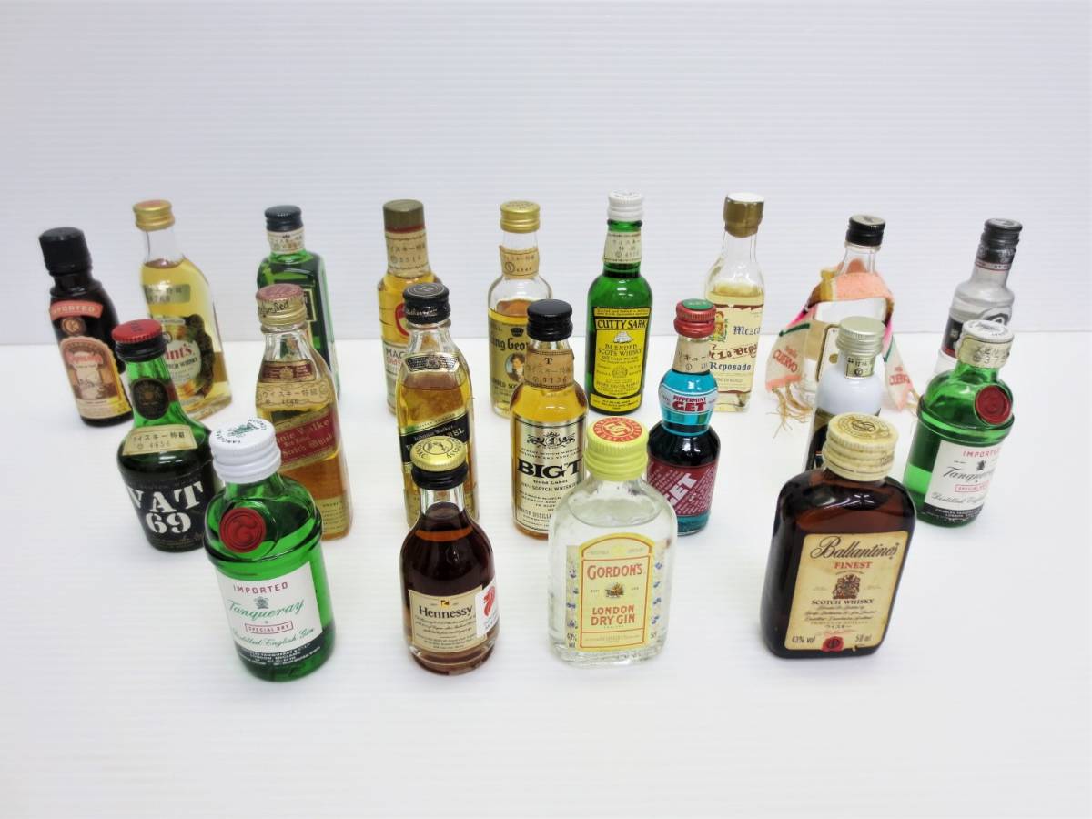 超歓迎】 Amazon.co.jp: ミニボトル ブレンデッドスコッチ お酒 41本お