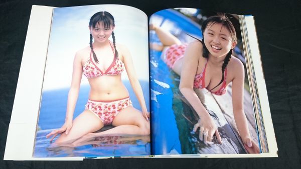 信託 Moe 13 : 桐村萌絵写真集 サイン入り drenriquejmariani.com