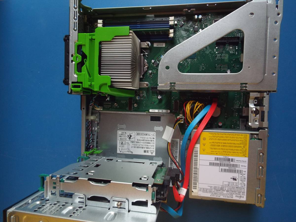 富士通 ESPRIMO D588/VX Intel Core i5-8500 メモリー 8.0GB