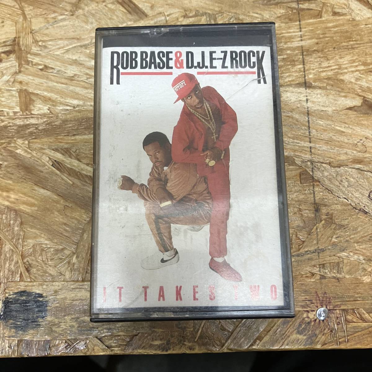 シHIPHOP,R&B ROB BASE &D.J. E-Z ROCK - IT TAKES TWO アルバム,名作! TAPE 中古品_画像1