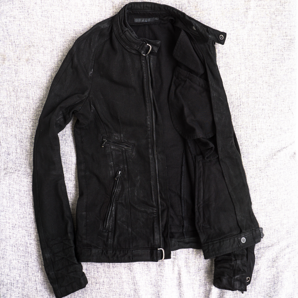 新品 別注 JULIUS BLACK SENCE コーティング デニム ライダース 新品 別注 JULIUS BLACK SENCE コーティング デニム ライダース