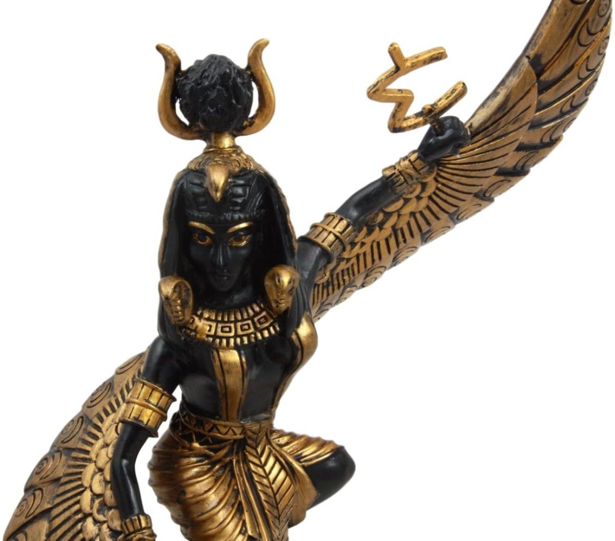 古代エジプトの女神 アンクを持って開いた翼のイシス神 魔法の母 古代エジプトの女神 アンクを持って開いた翼のイシス神 魔法の母