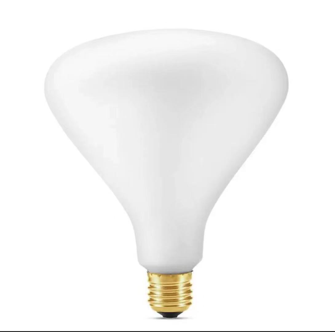【新品】LEDフィラメントランプ　E26　ミルキー　LED電球　6W