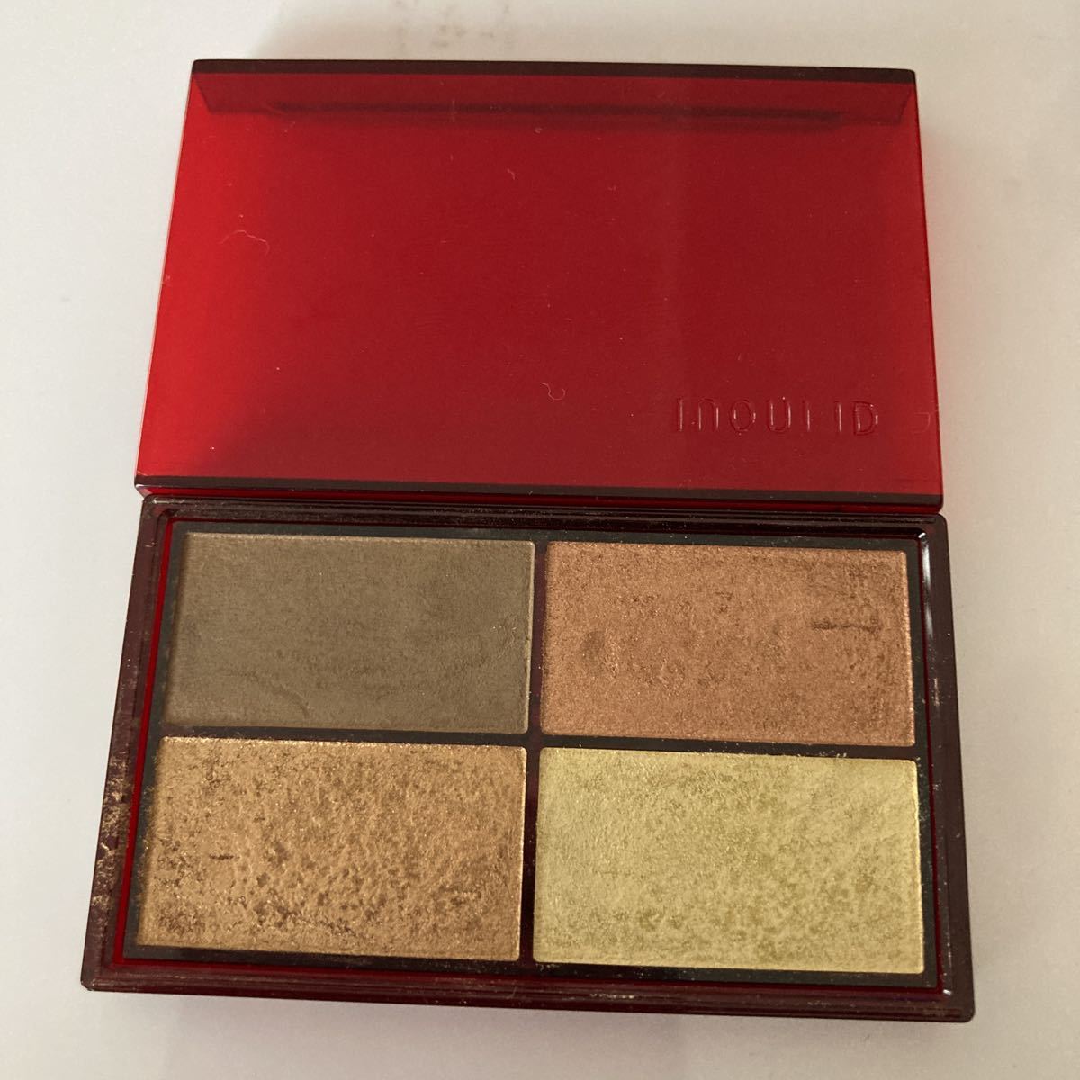  in ui* I ti-*6* eyeshadow * I color * Brown gold group * regular price 3300 jpy 