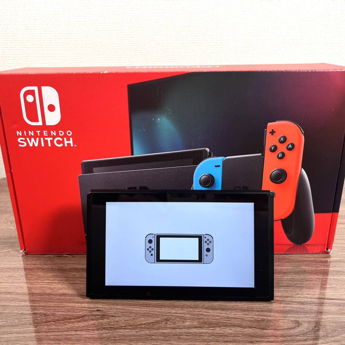 2022新作モデル 美品 Nintendo 2020年製 Switch Joy-Con 本体 液晶傷