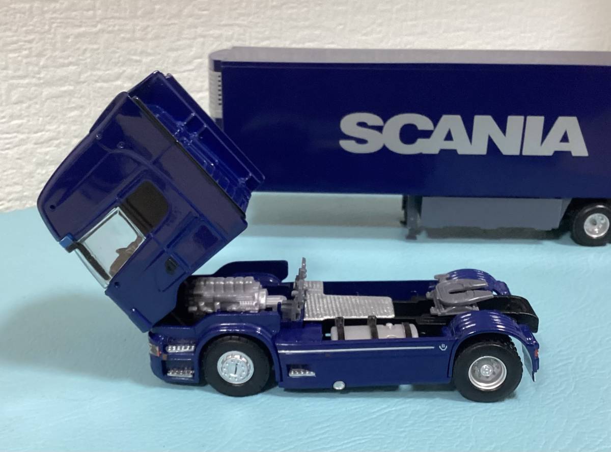 気質アップ】 ロング スカニア トレーラー 箱入り 1/50 ネイビー