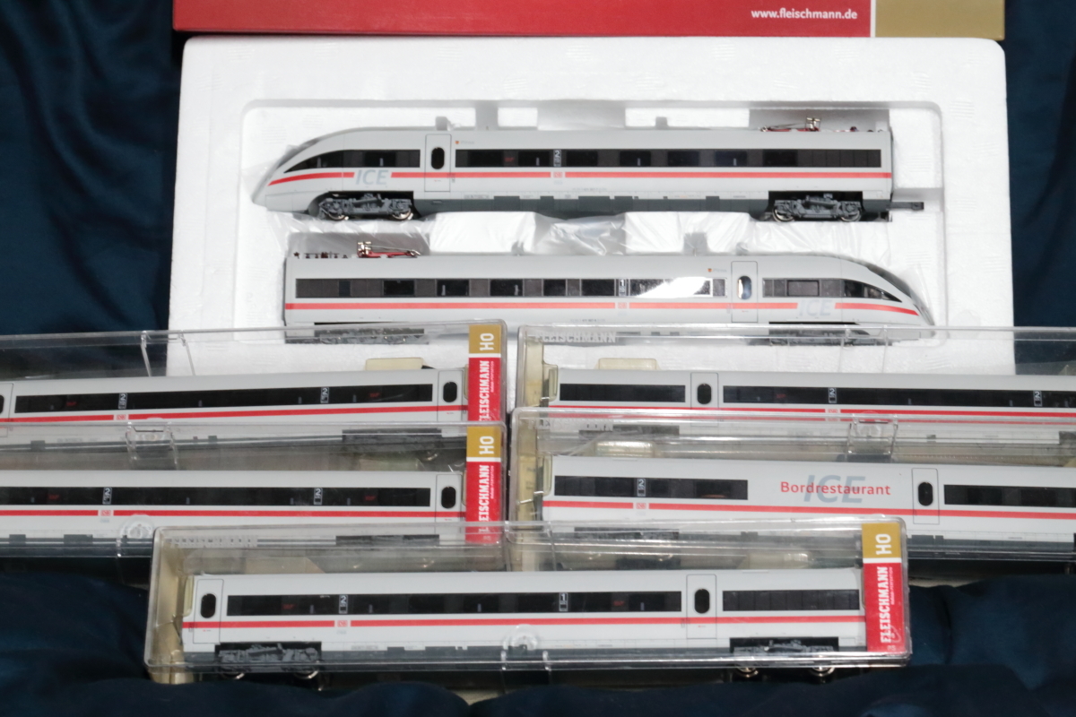 FLEISCHMANN ICE-T BR 411 7両編成 品番446001,446101,446201,446301