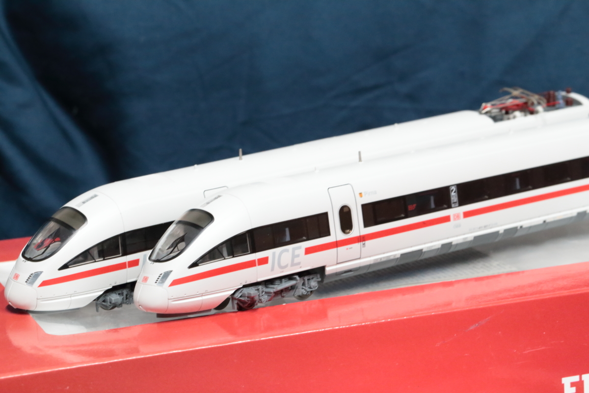 FLEISCHMANN ICE-T BR 411 7両編成 品番446001,446101,446201,446301