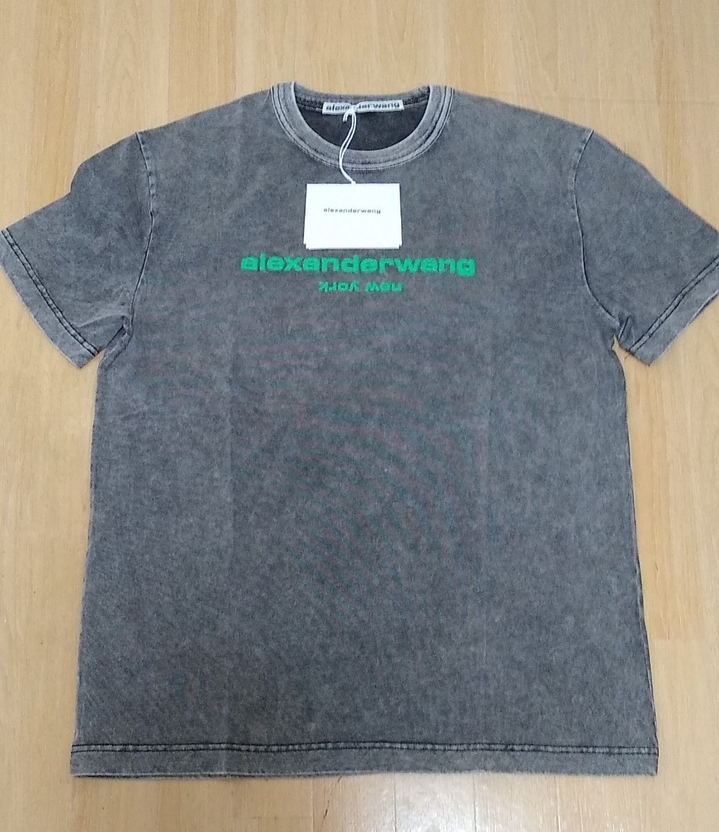 売切り価格アレキサンダーワン Tシャツ M グリーンロゴ 売切り価格アレキサンダーワン Tシャツ M グリーンロゴ