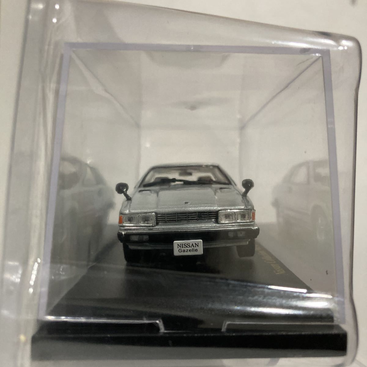 アシェット 日産名車コレクション 1/43 NISSAN COLLECTION NO.49 GAZELLE 2000XE-Ⅱ 1979年 国産 ガゼール 旧車 ミニカー モデルカー_画像5