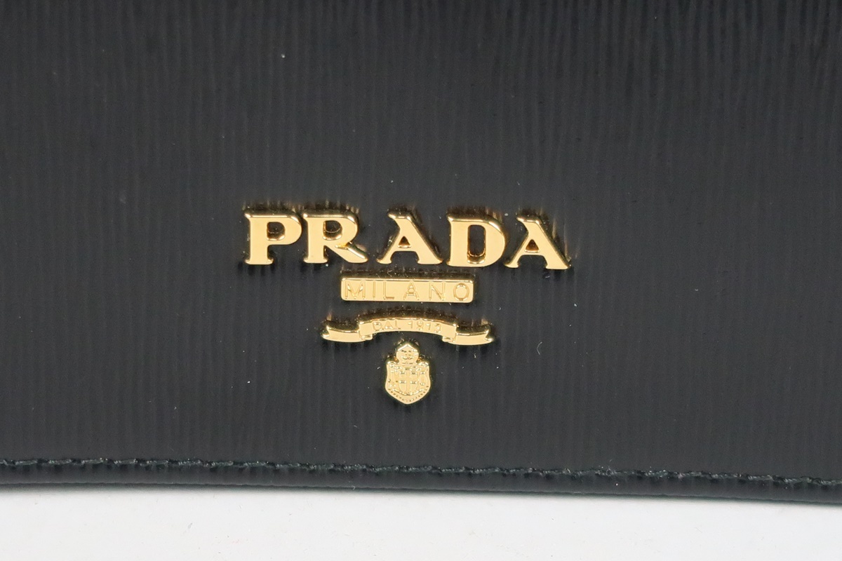 【新品同様・未使用】PRADA プラダ 二つ折り パスケース カード入れ レザー【MJ6】_画像5