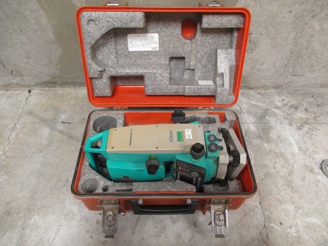 動作未確認 SOKKIA ソキア トータルステーション SET500S ケース付き