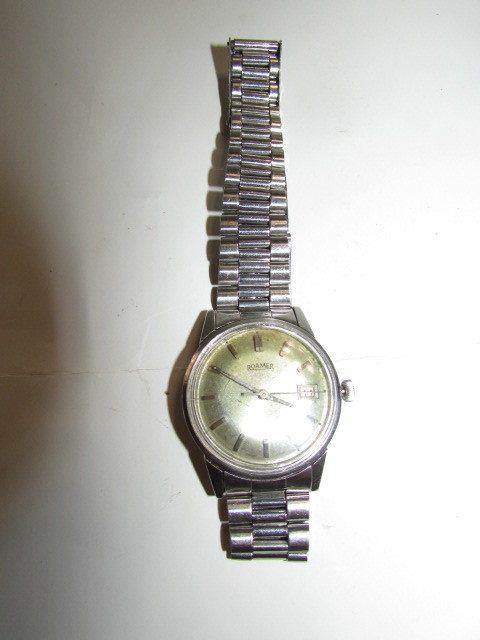 即決商品・骨董市で購入した( ROAMER/ローマ― 自動巻き腕時計 ) 稼働品・昭和レトロ・貴重・珍品の画像2