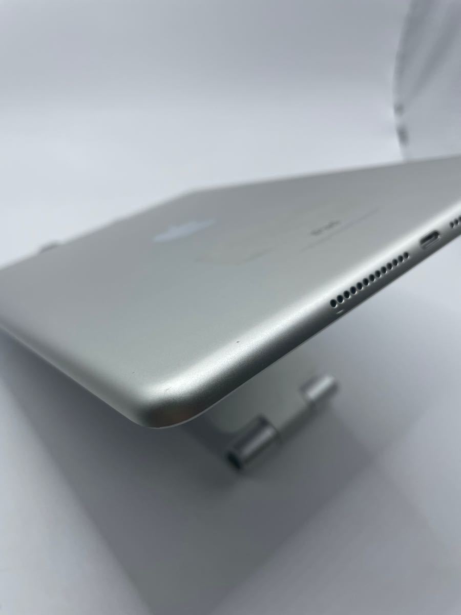 Apple iPad 第5世代 wifiモデル #auc062