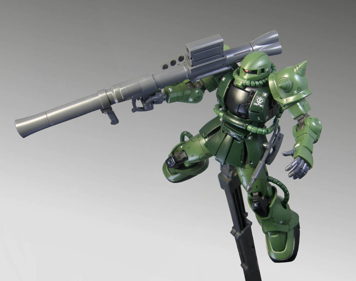 HGUC 1/144 MS-06C ザクⅡ C型 / C-5型【 塗装完成品 】/ 機動 HGUC 1/144 MS-06C ザクⅡ C型 / C-5型【 塗装完成品 】/ 機動