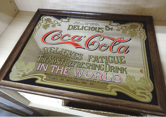 コカ・コーラ パブミラー 40.5×31cm Coca Cola コカコーラ 木製 壁掛け 鏡 オールド アメリカン雑貨 看板 札幌市 白石区_画像1