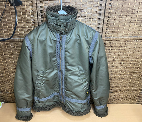 Yahoo!オークション - アルファインダストリーズ B-3 Sサイズ Yahoo!オークション - アルファインダストリーズ B-3 Sサイズ