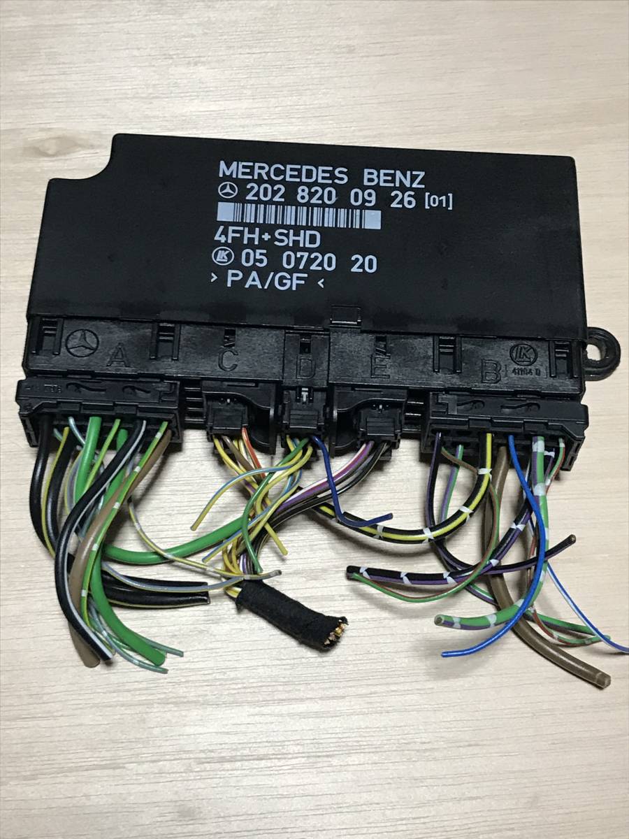  Benz W124 W202 W463 comfort unit comfort window control unit secondhand goods 