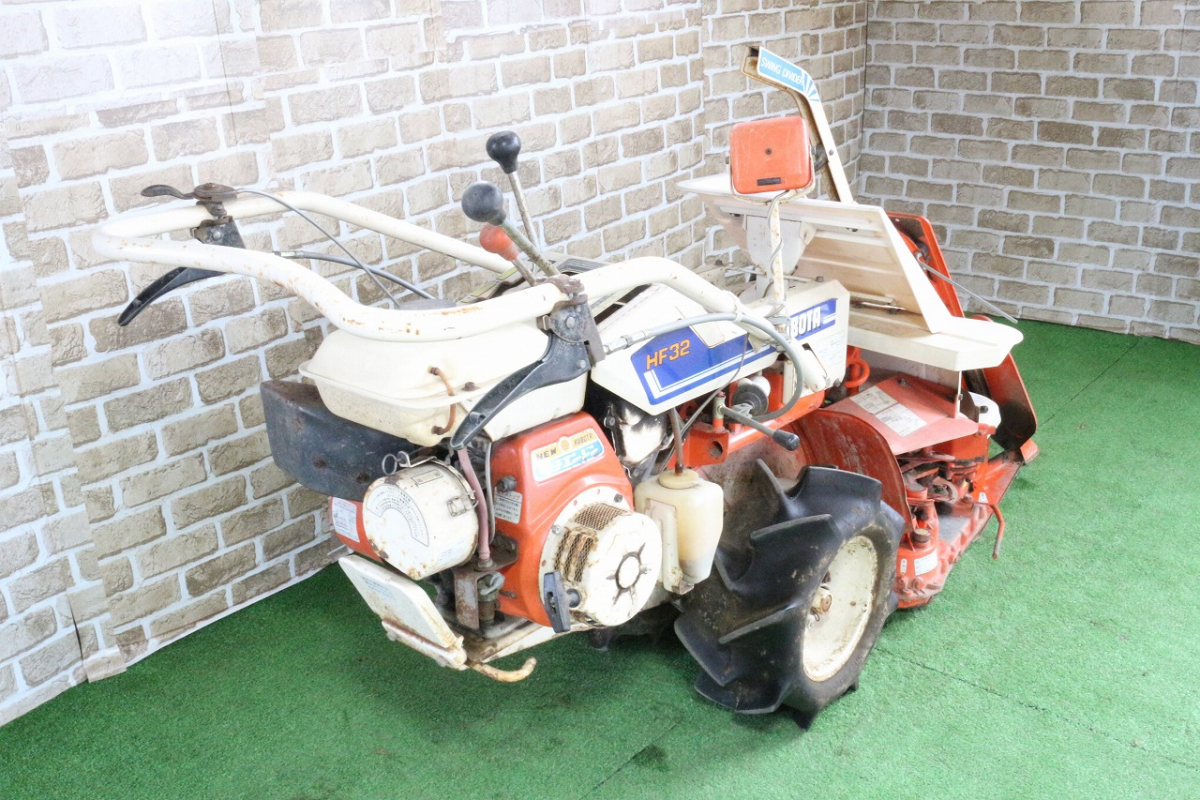 KUBOTA ZF32 バインダー 年式不明 茨城 クボタ ジャンク】クボタ バインダー ZF32 農機具