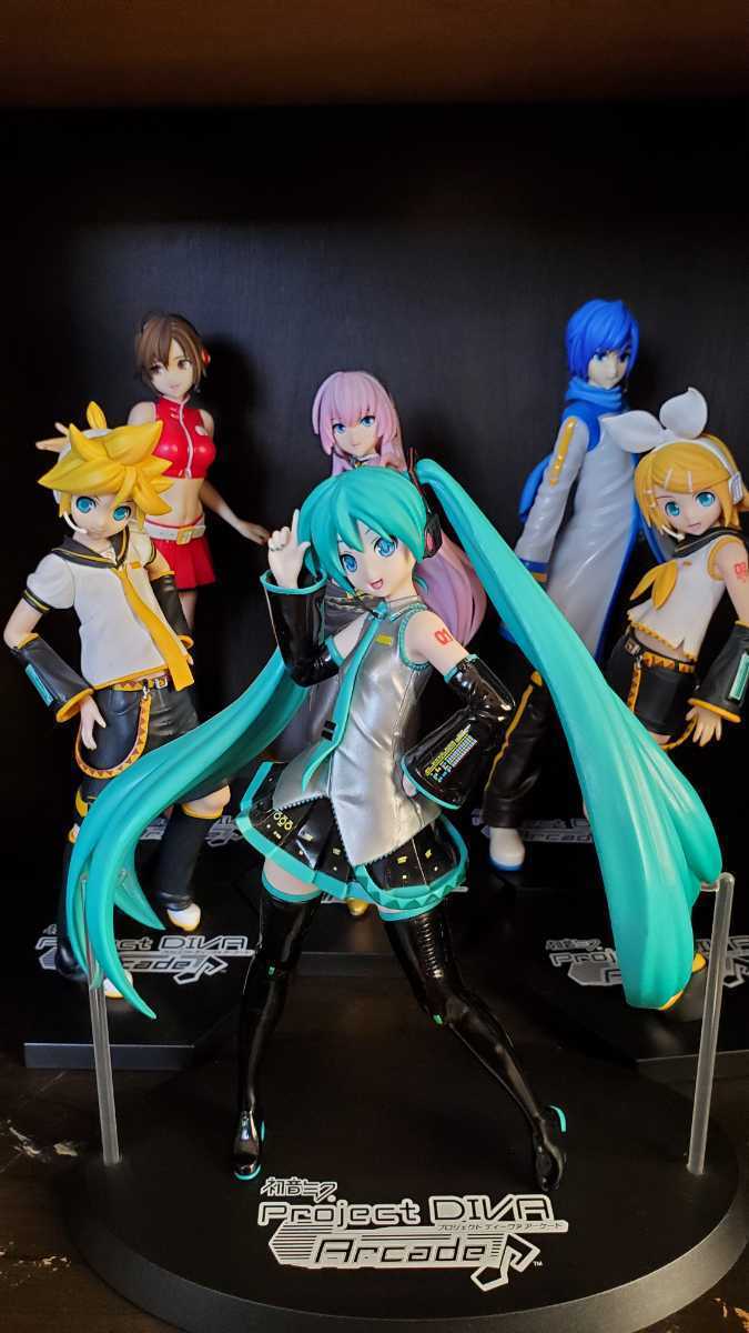 プレミアムフィギュア 鏡音リン レン MEIKO KAITO 初音ミク プレミアム 鏡音レン 鏡音リン KAITO フィギュア