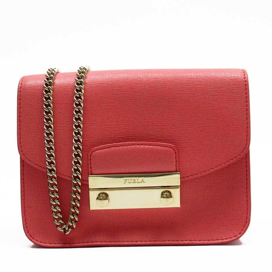 季節のおすすめ商品 フルラ FURLA 斜め掛けショルダーバッグ t16828a