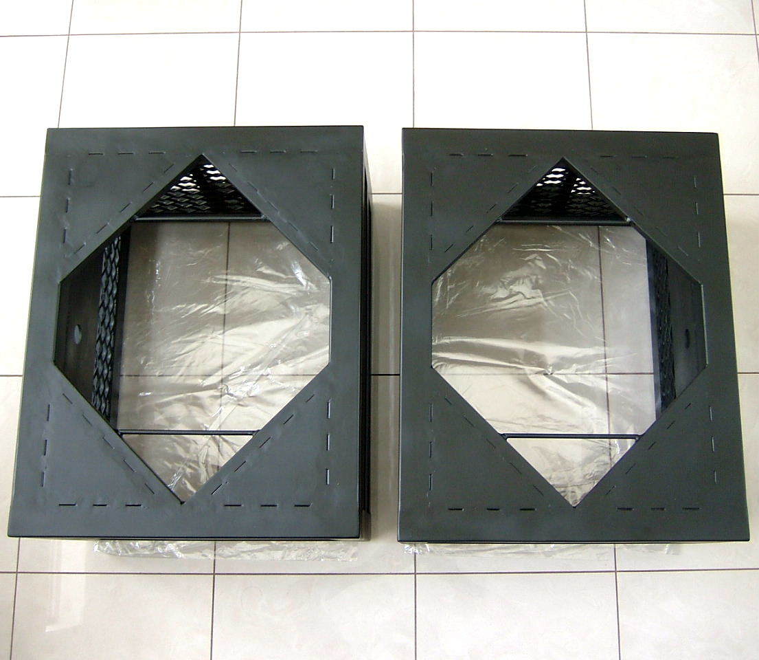 極上整備済 半艶消黒 AC2製 ハイエンド B&W ノーチラス 極上整備済 半艶消黒 AC2製 ハイエンド B&W ノーチラス
