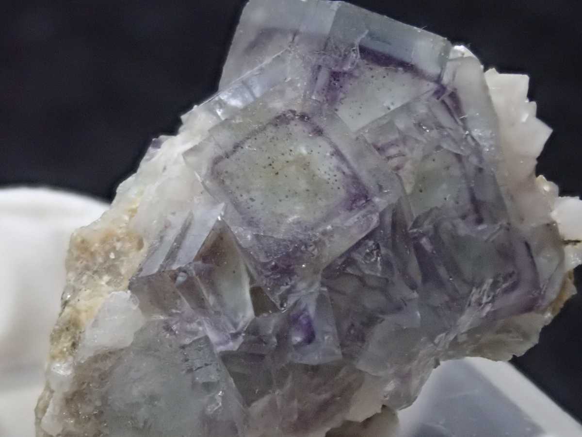 人気ブランド 置物 蛍石 販売半額 KENT式 天然石置物✧︎フローライト