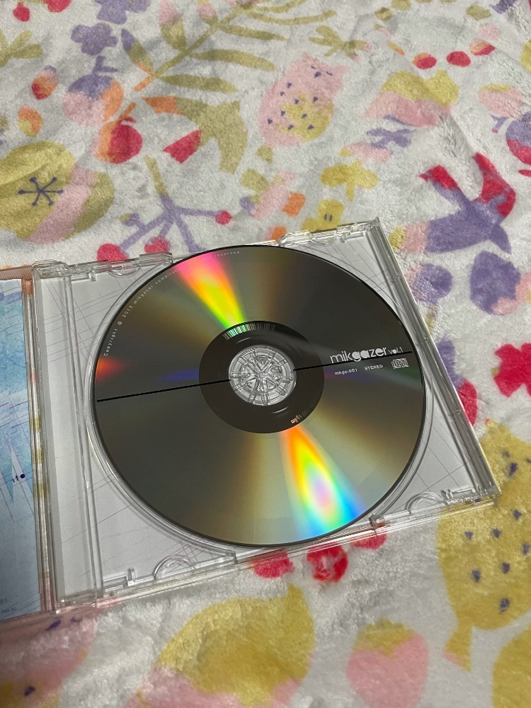 Yahoo!オークション - mikgazer Vol.1 シューゲイザー Yahoo!オークション - mikgazer Vol.1 シューゲイザー