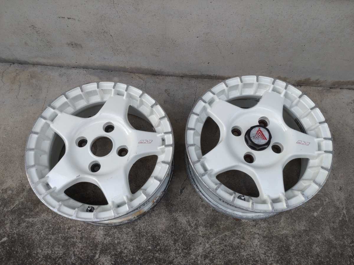 ADVAN ART 14インチ 6j +45 ホワイト 114.3 4h キャップ 一個 欠品