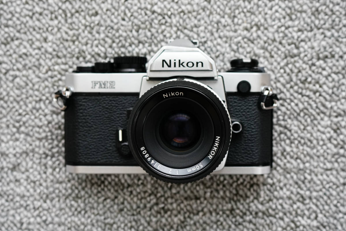 Nikon ニコン FM2 シルバー フィルム一眼レフ / NIKKOR 50mm F2 www.pa