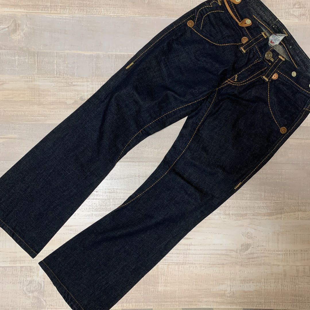 USA製 濃紺 レザーパッチ】 TRUE RELIGION フレア デニム パンツ USA製 濃紺 レザーパッチ】 TRUE RELIGION フレア デニム パンツ