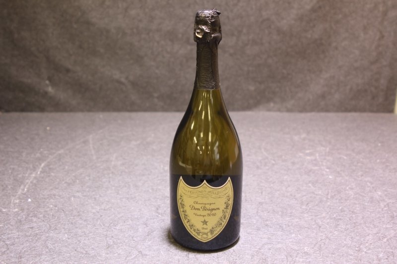 【未開栓品】Don Perignon Vintage 2010 ドンペリニヨン 12.5% 750ml P818_画像1