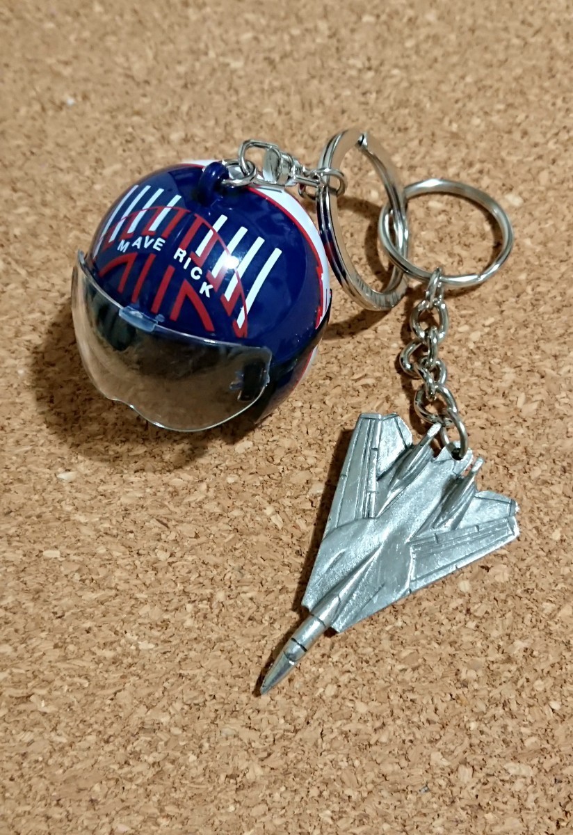トップガン マーヴェリック F-14 トムキャット キーホルダー トップガン マーヴェリック F-14 トムキャット キーホルダー