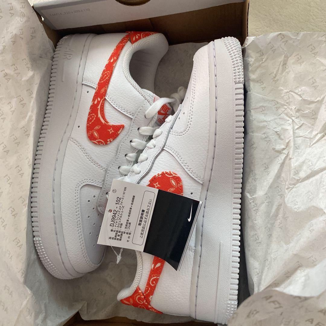 【送料込新品】ナイキ エアフォース1 ペイズリー Nike Air Force 1 '07 SIZE 24.0cm オレンジ DJ9942-102