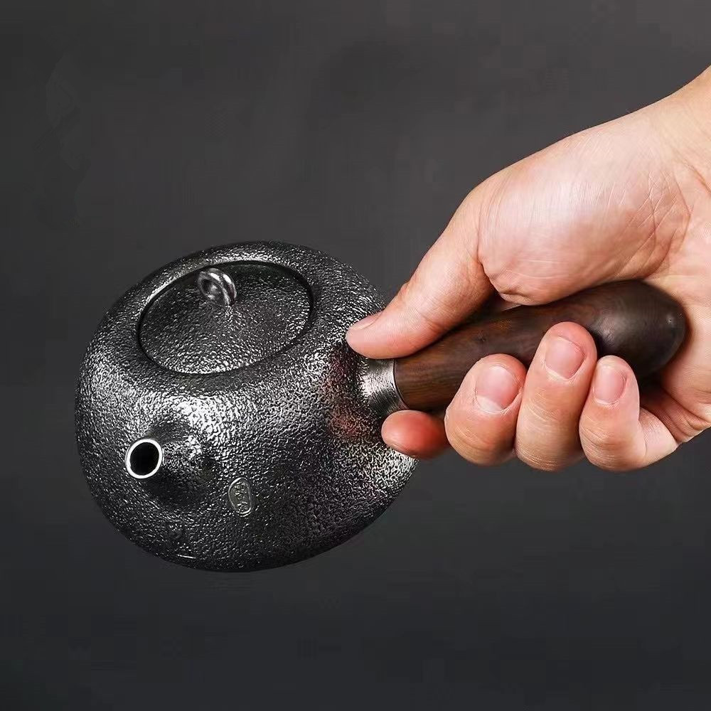 大好評☆砂鉄 南部鉄器 鉄壺 コーティングなし 手作り鉄 やかんを沸かす お茶の道具 600ML_画像6