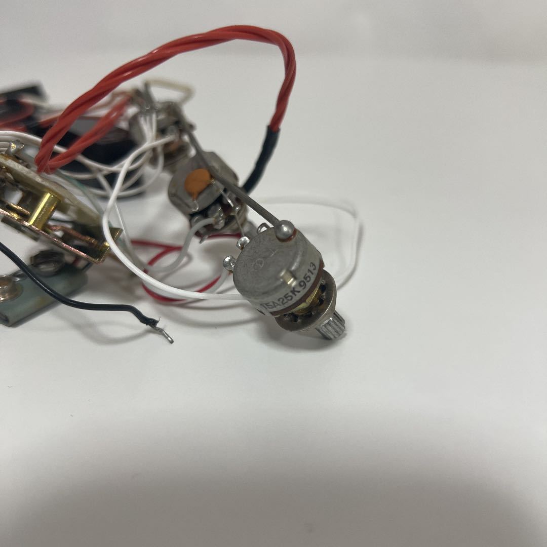 EMG SA ピックアップ セット 旧ロゴ ゴールド ブラック IE 95年 EMG SA ピックアップ セット 旧ロゴ ゴールド ブラック IE 95年