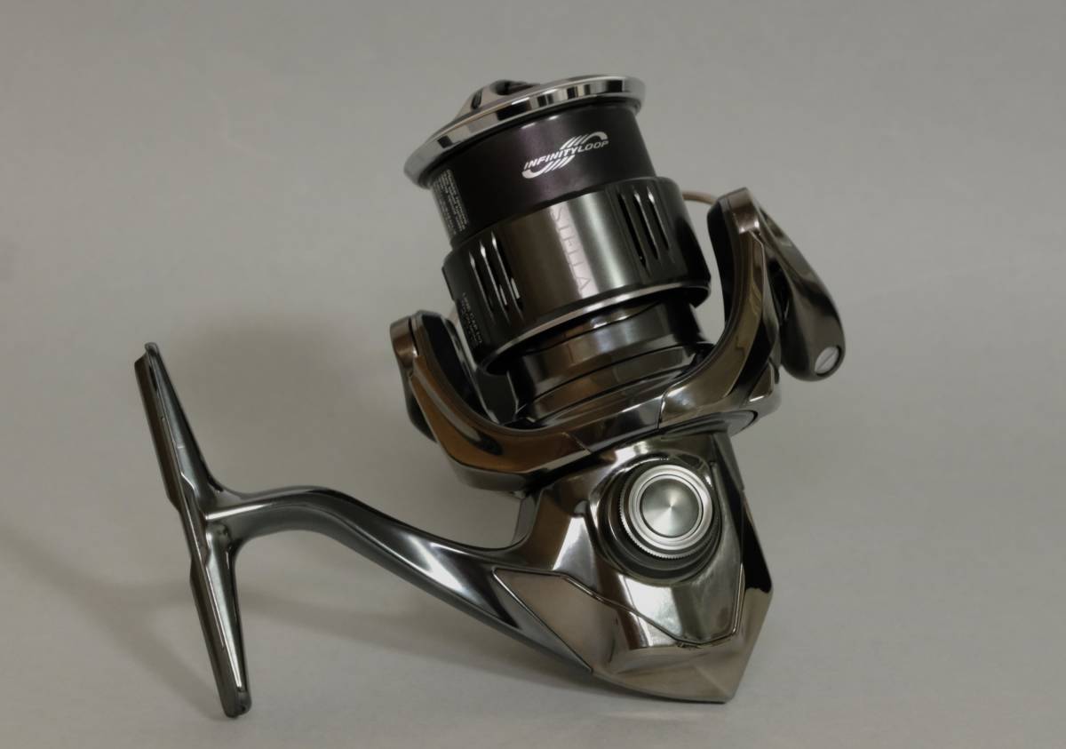 ほぼ シマノ 22 ステラ C2000SHG 22 STELLA(シマノ)|売買された ...