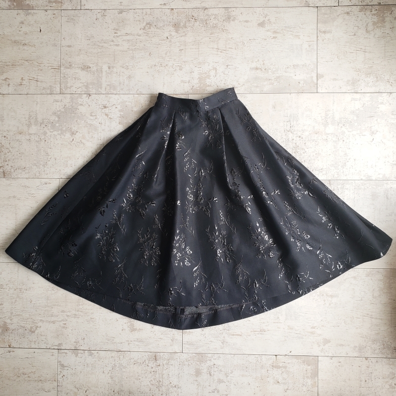 ユナイテッド トウキョウ 花柄 刺繍 フレア タック スカート 1 日本製 ヘムスカート ブラック UNITED TOKYO_画像7