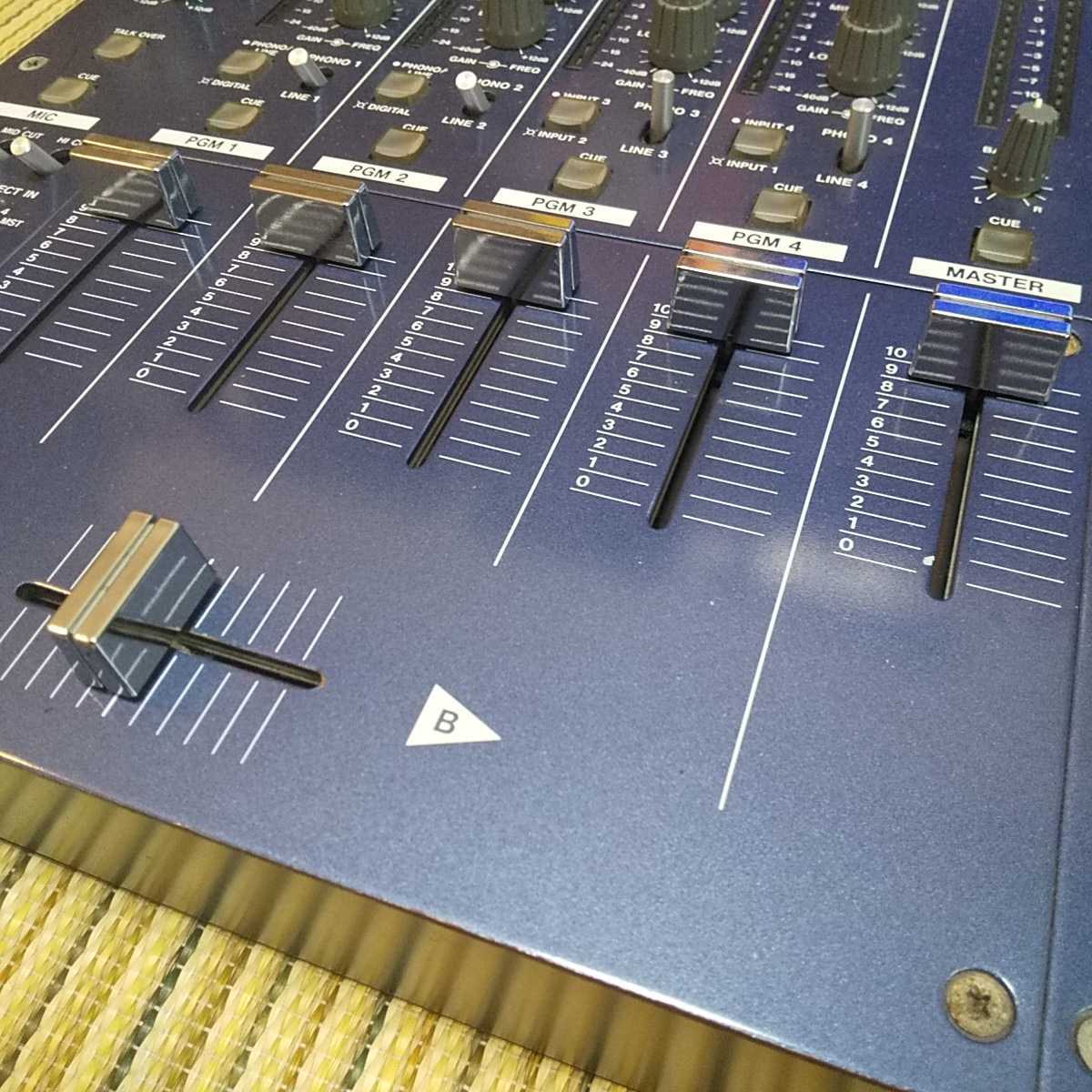 tascam x-9 多機能DJミキサー MIXER DJミキサー|Yahoo!フリマ tascam x-9 多機能DJミキサー MIXER DJミキサー|Yahoo!フリマ