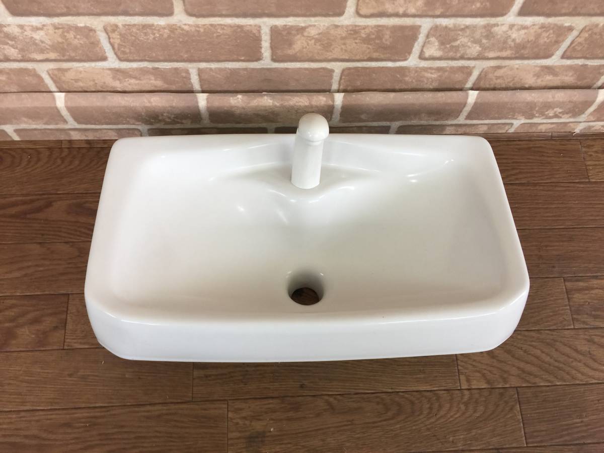 【】INAX(イナックス)☆トイレ便器・洋式便器/ロータンクフタ☆「T-810Z」タンク用の蓋(ふた)☆(アイボリー)☆直接引き取り可